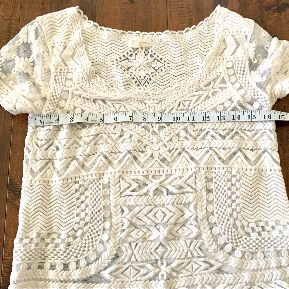 Anthro Meadow Rue Embroidered Mesh Cream Lace Top SZ- S - Picture 4 of 9